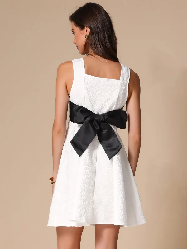 Limited Stock Sleeveless Back Bow Colorblock Textured Skater Dress