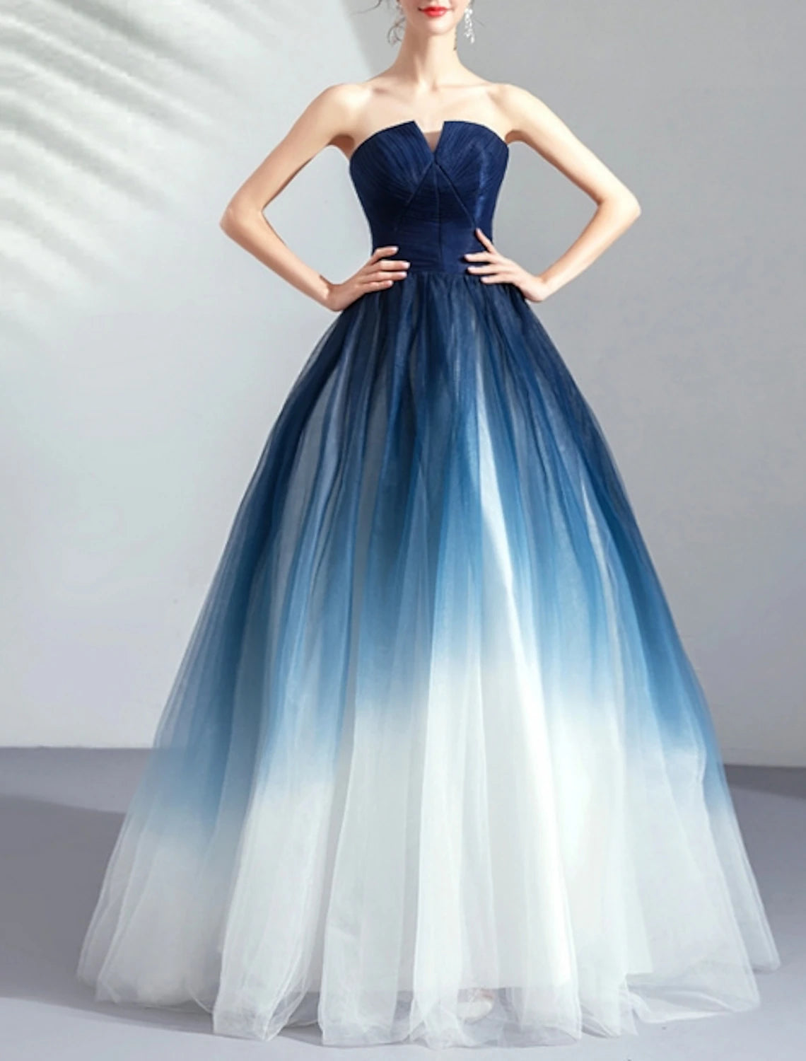 Special Offers Ball Gown Color Block Prom Formal Evening Dress Strapless Sleeveless Floor Length Tulle with Pleats Ruched