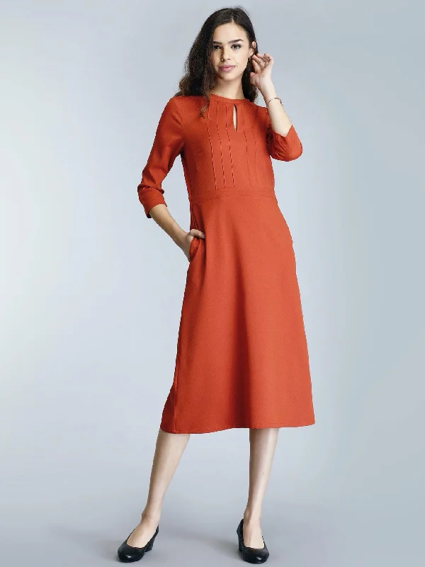 Flash Sale Starts A Line Midi Dress With Pintucks - Rust