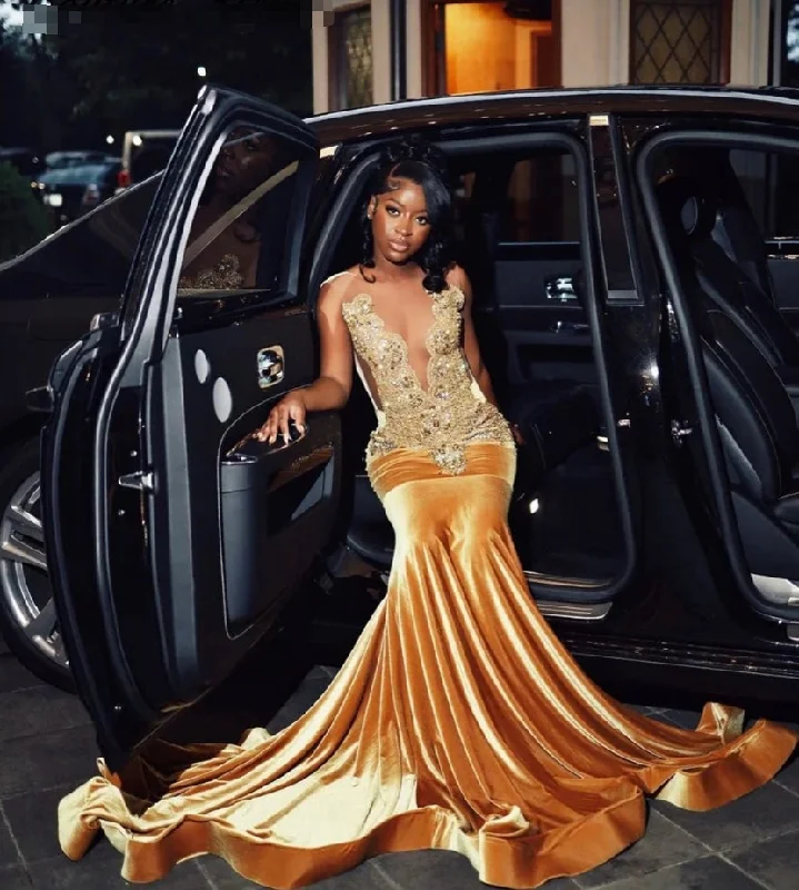 Sophisticated Outfits Invincible Gold Crystal Velvet Long Prom Dresses For Black Girls Rainstones Elegant Graduation Dress African Wedding Dresses