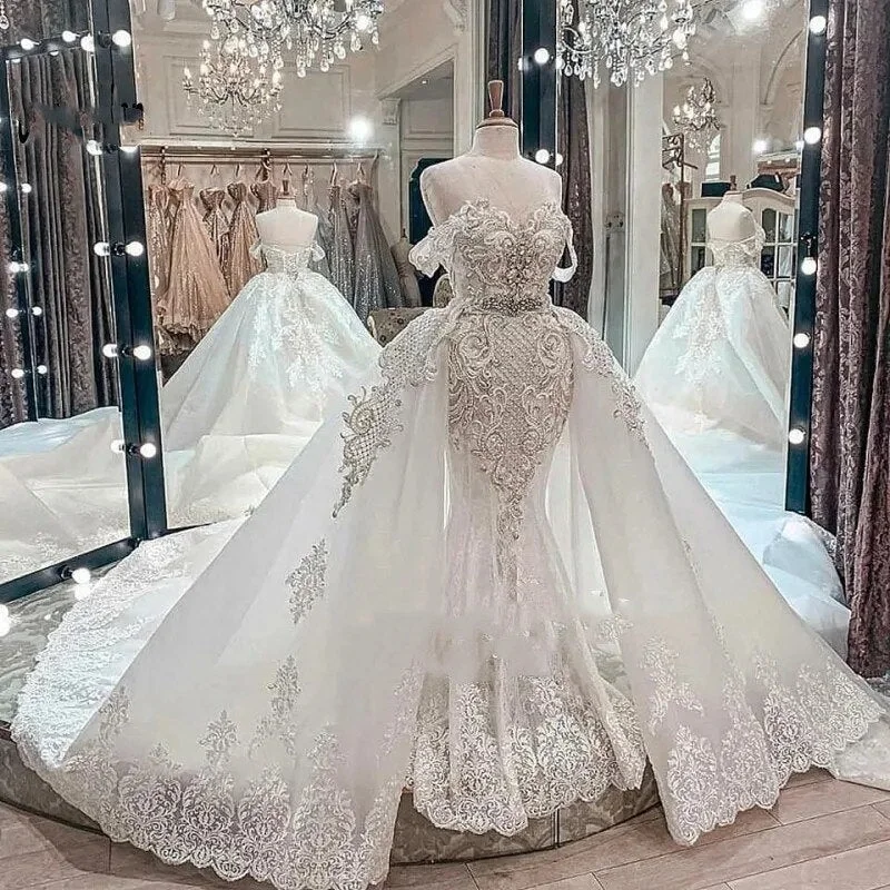 Trend Alert Luxury White Mermaid Wedding Dresses with Detachable Train Lace Applqiue Robe De Mariée Princess Bridal Gowns vestido de noiva