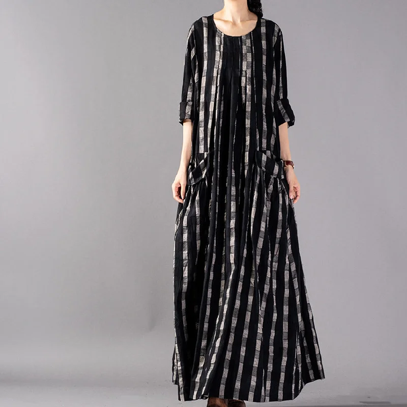 Nordic Minimalist Home Look New black Plaid plus size clothing o neck baggy fall dresses 2018 pockets maxi dresses