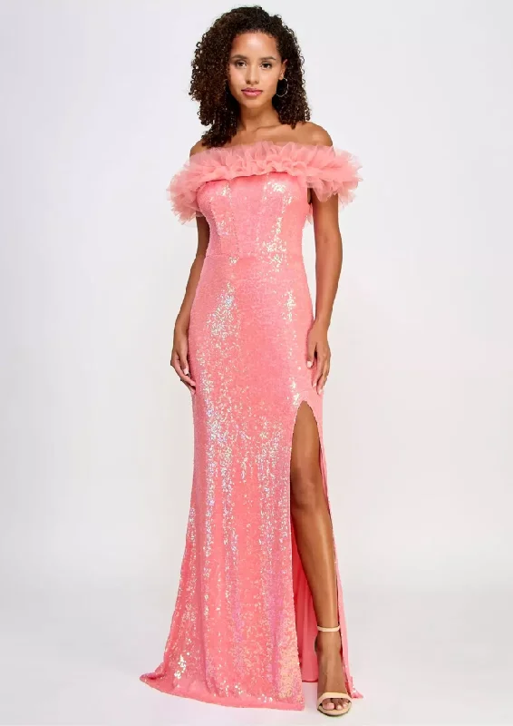 Relaxed Fashion 5 - pear culture pink sequin corseted gown