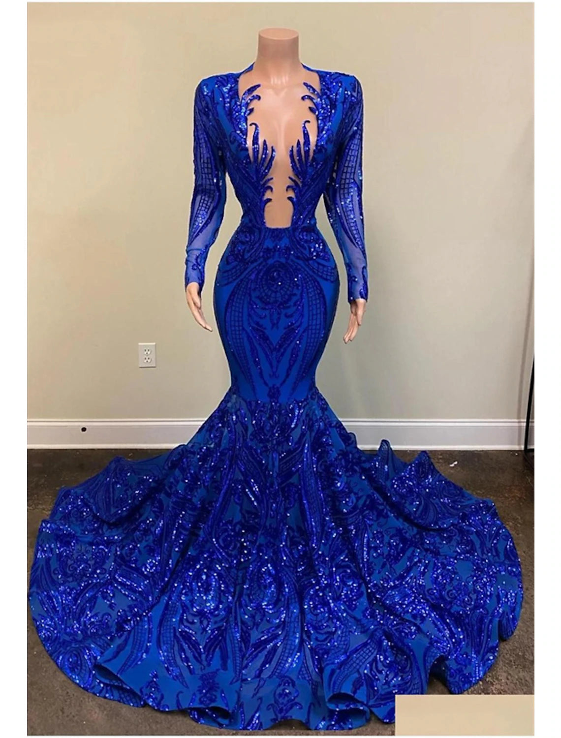 Best Sellers Mermaid / Trumpet Evening Gown Sparkle & Shine Dress Formal Court Train Long Sleeve V Neck African American Sequined with Beading Sequin