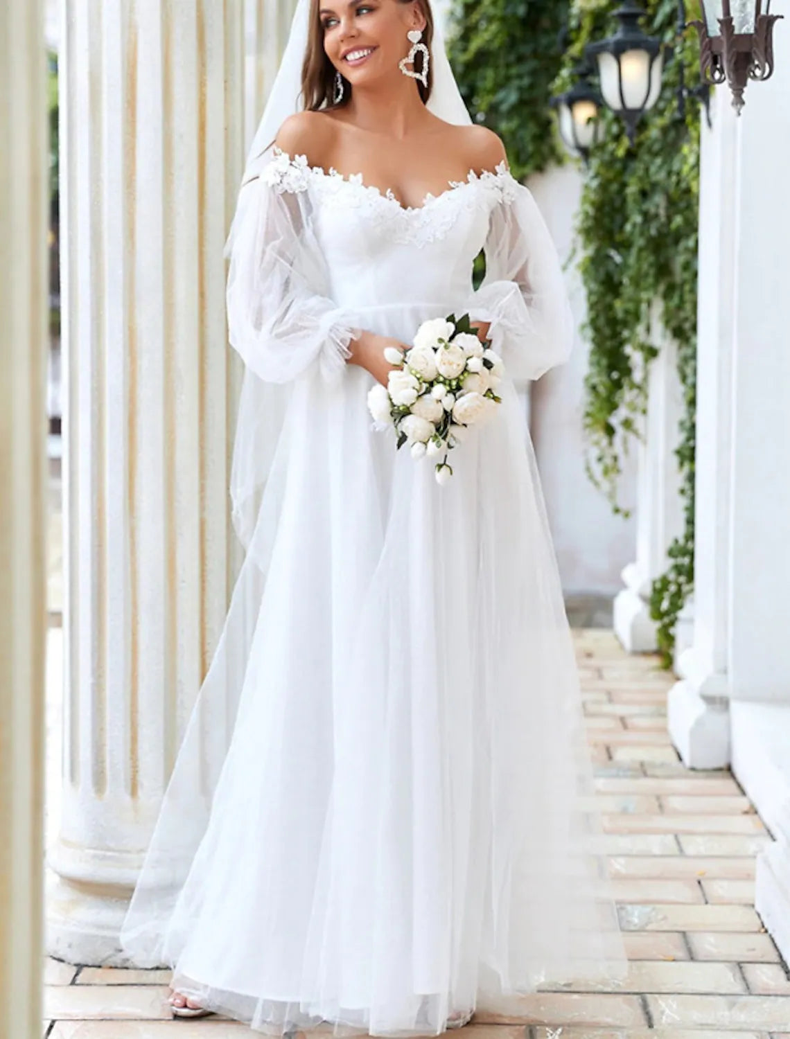 Seasonal Picks Beach Wedding Dresses Floor Length A-Line Long Sleeve Off Shoulder Tulle With Lace