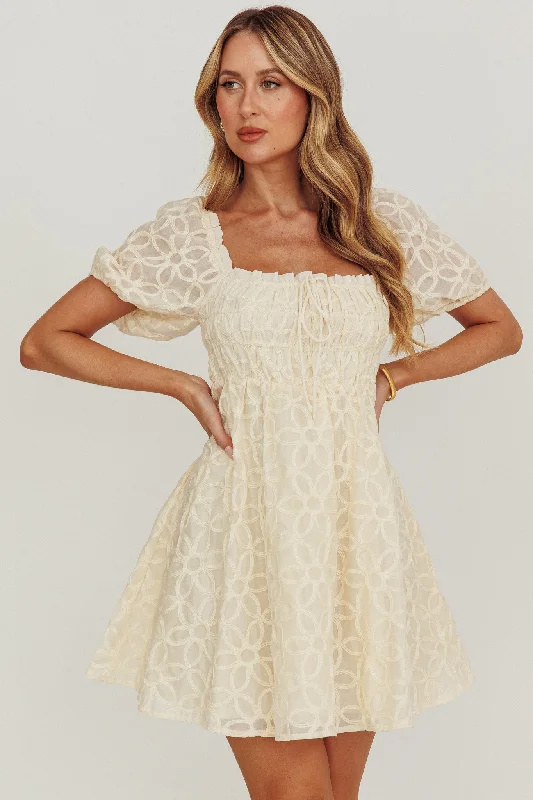 Graceful Movement Dandelions Puff Sleeves A-Line Mini Dress Cream