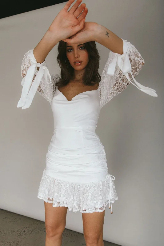 Chic Casual Style With Love Long Sleeve Lace Mini Dress White