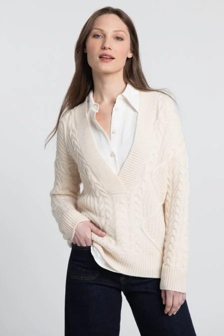 Day To Night Styles Kinross Cashmere Luxe Cable Vee