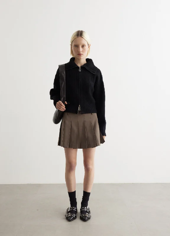 Step Ahead, Lead The Trend Dagger Pleated Skirt