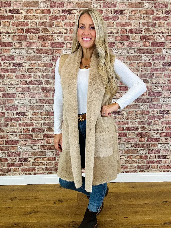 Big Savings BearPaw Waist Jacket