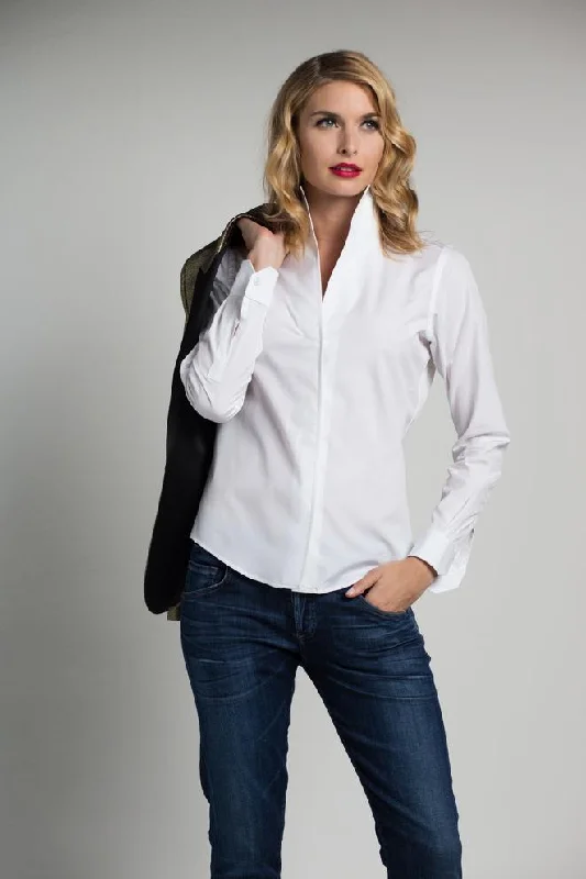 Modern Casual Clothing Sarah Alexandra Signature Shirt: The Right White