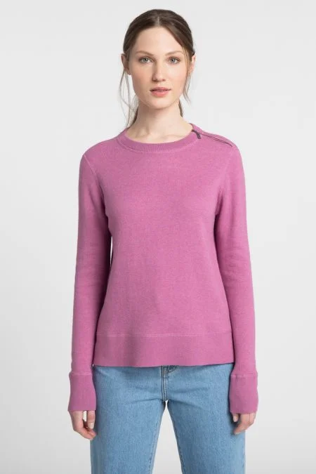 Chic Trends For The Fashion Savvy Kinross Cashmere Shoulder Zip Crew