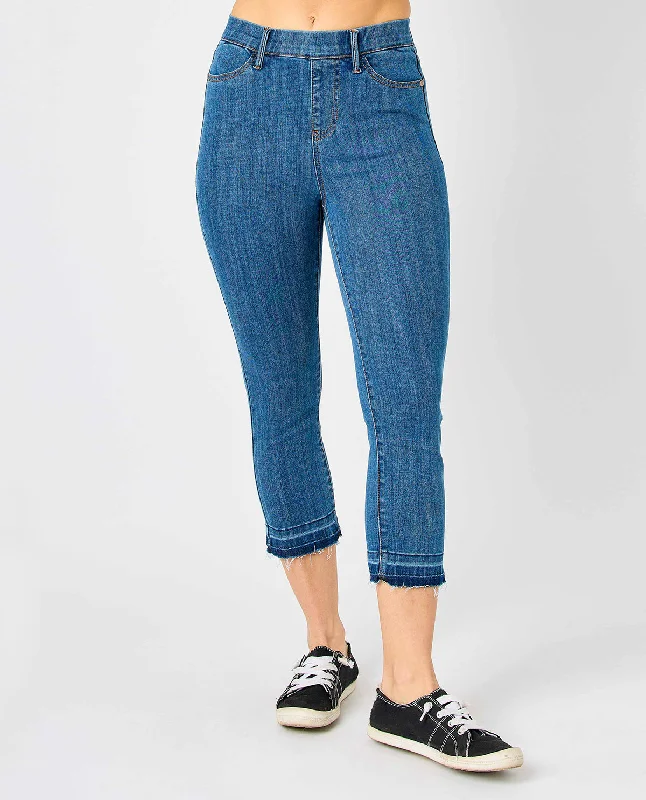 Nordic Minimalist Home Look Judy Blue Pull-On Cropped Skinny Jean