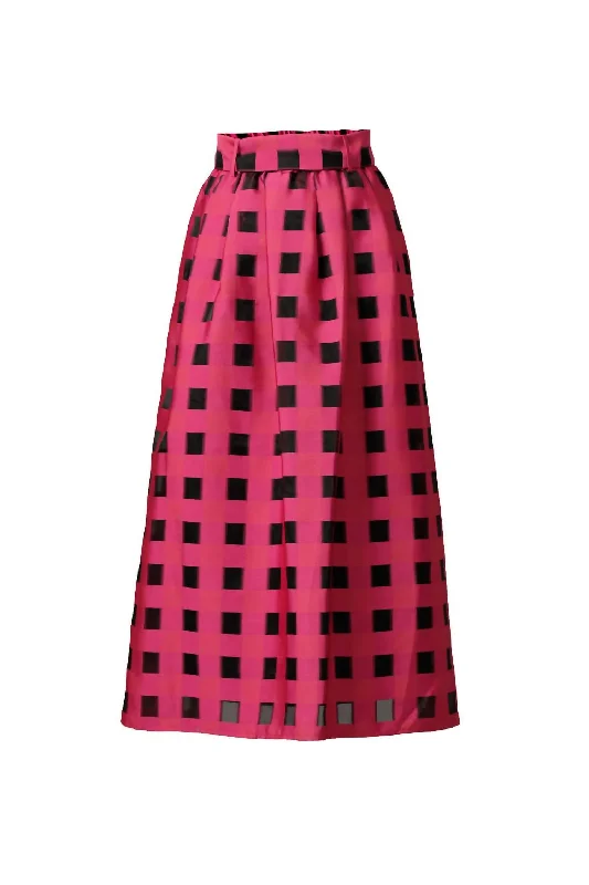 Must Haves Maya Skirt In Crimson